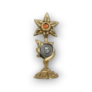 Relikwiarz przechowujący relikwię błogosławionej Karoliny Kózki