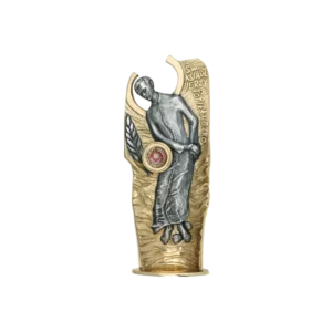 Relikwiarz bł. ks. Jerzego Popiełuszki – złocony, z kapsułą na relikwie, symbol męczeństwa i wiary.