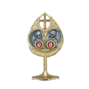 Relikwiarz z relikwiami bł. Michała Tomaszka i bł. Zbigniewa Strzałkowskiego – polscy franciszkanie, misjonarze i męczennicy z Peru